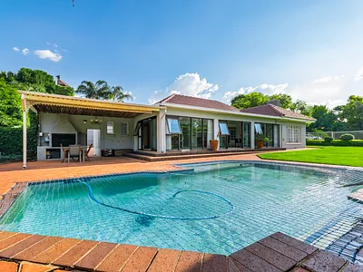 4 Bedroom House For Sale in Krugersdorp - lZXr.webp