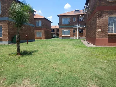 3 Bedroom Apartment For Sale in Rustenburg - vaEZ.webp