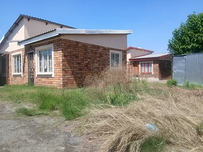 3 Bedroom House For Sale in Rustenburg - xYuO.webp