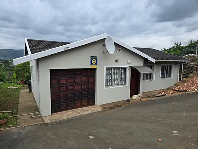 3 Bedroom House For Sale in Pinetown - img