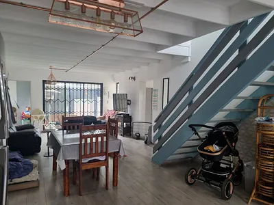 5 Bedroom House For Sale in Edenvale - img