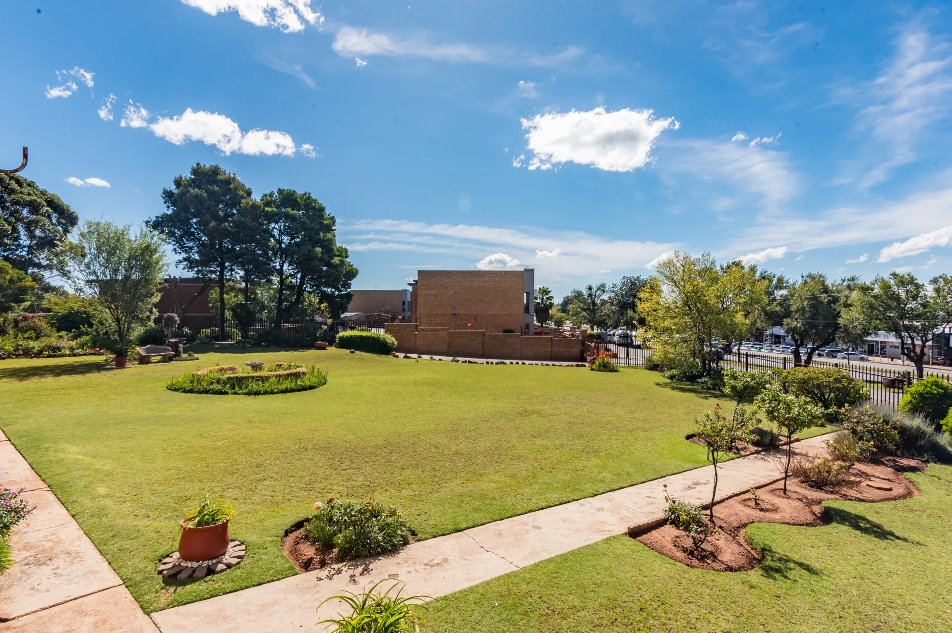 Carousel Indicator - 23OP.webp