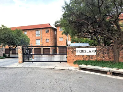 1 Bedroom Apartment For Sale in Pretoria - SOp0.webp