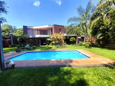 5 Bedroom House For Sale in Pretoria - U0jR.webp