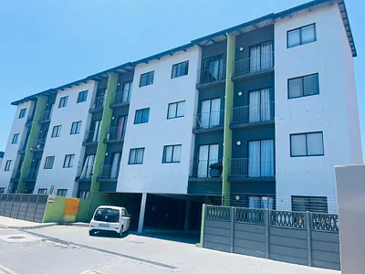 2 Bedroom Apartment For Sale in Milnerton - Obhb.webp