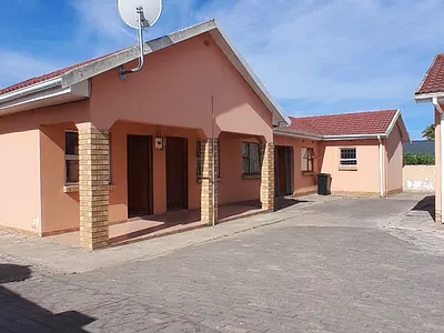 1 Bedroom Apartment To Rent in Mthatha - img