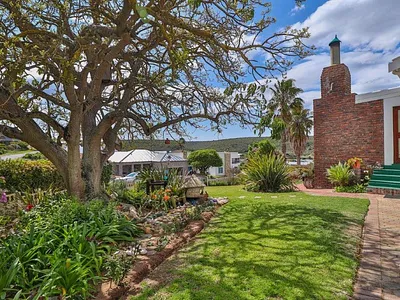 3 Bedroom House For Sale in Stilbaai West, Stilbaai - img