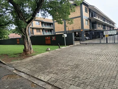 2 Bedroom Apartment For Sale in Potchefstroom - AOun.webp