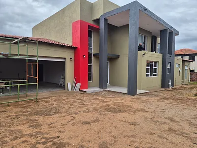 5 Bedroom House For Sale in Polokwane - img