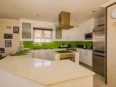 2 Bedroom House For Sale in Kuils River - xtr7.webp