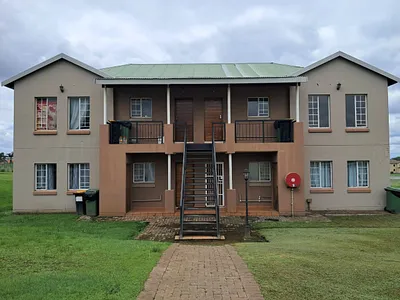 2 Bedroom Apartment For Sale in Rustenburg - CSdo.webp