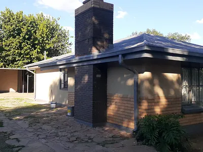 3 Bedroom House For Sale in Vanderbijlpark - TZ1E.webp