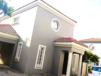 2 Bedroom Townhouse For Sale in Brakpan - UpgY.webp