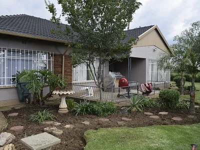 3 Bedroom House For Sale in Germiston - img