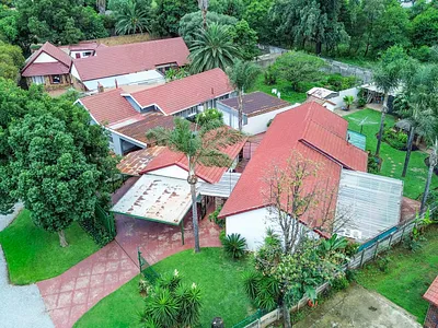 4 Bedroom House For Sale in Centurion - 5QcP.webp