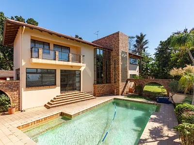 4 Bedroom House For Sale in Durban North - gEfg.webp