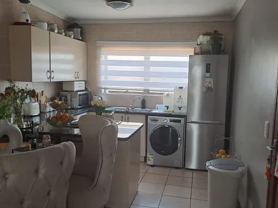 2 Bedroom Apartment To Rent in Witbank - img