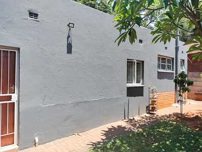 1 Bedroom Apartment To Rent in Bo-dorp, Rustenburg - f7MX.webp
