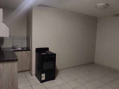 1 Bedroom Apartment For Sale in Centurion - KZzB.webp