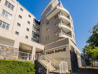 2 Bedroom Apartment For Sale in Bellville - KJEd.webp