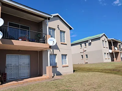 2 Bedroom Apartment For Sale in Rustenburg - usJK.webp