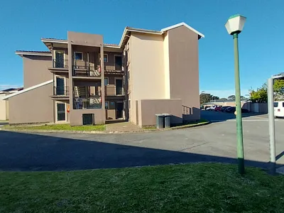 2 Bedroom Apartment For Sale in East London - z2uk.webp