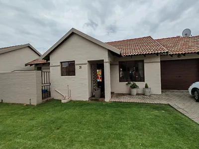 2 Bedroom Townhouse For Sale in Sasolburg - lgqk.webp