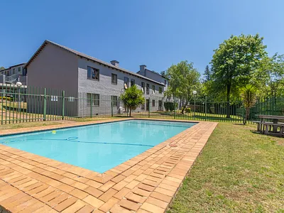 1 Bedroom Townhouse For Sale in Sandton - upaz.webp