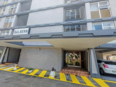 1 Bedroom Apartment For Sale in Port Elizabeth - AZm9.webp