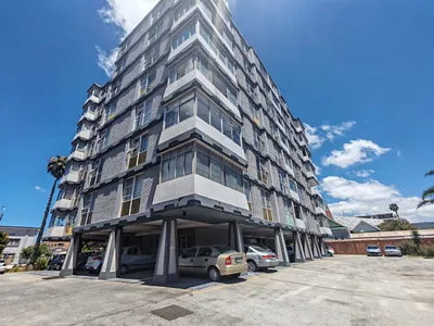 1 Bedroom Apartment For Sale in Port Elizabeth - NABw.webp