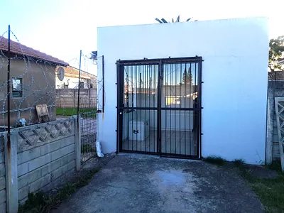 1 Bedroom Apartment To Rent in Uitenhage - wsCV.webp