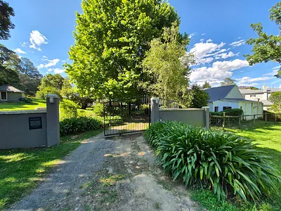 13 Bedroom House For Sale in Howick - z4Cu.webp