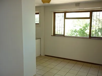 2 Bedroom Apartment To Rent in Stellenbosch - mNlg.webp
