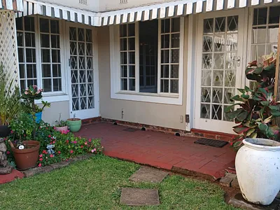 2 Bedroom Apartment For Sale in Durban - img