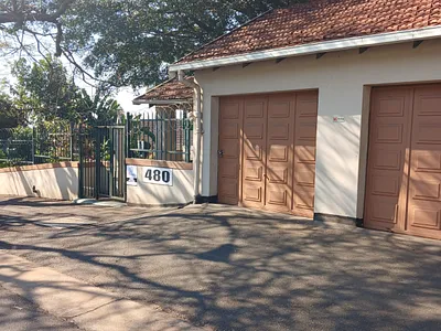 2 Bedroom Apartment For Sale in Durban - Nfs1.webp