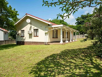 2 Bedroom House For Sale in Pennington - img