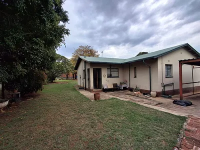 3 Bedroom House For Sale in Pretoria - img