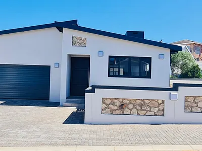 3 Bedroom House For Sale in Stilbaai West, Stilbaai - GbxZ.webp