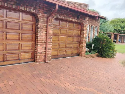 4 Bedroom House For Sale in Brakpan - Dgg4.webp