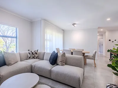 3 Bedroom Apartment For Sale in Tongaat - 2zoJ.webp