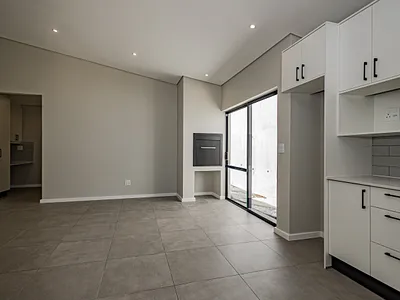 2 Bedroom Apartment For Sale in Kuils River - q3aC.webp