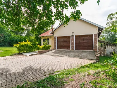 4 Bedroom House For Sale in Centurion - img