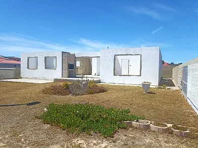 3 Bedroom House For Sale in Mossel Bay - img
