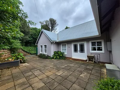 4 Bedroom Townhouse For Sale in Hilton - 6Mc4.webp