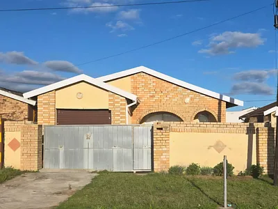 3 Bedroom House For Sale in East London - Nigi.webp