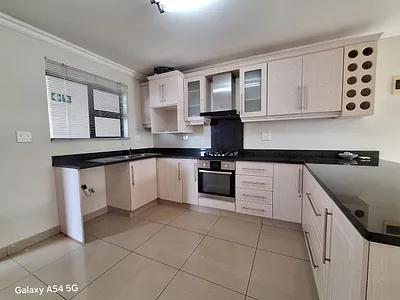 2 Bedroom Apartment For Sale in Durban - SaxZ.webp