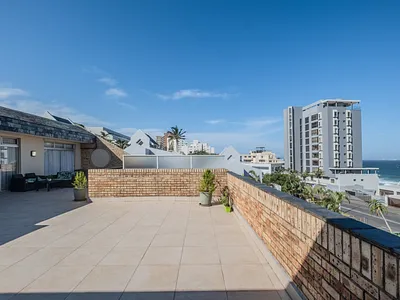 4 Bedroom Apartment For Sale in Umhlanga - bpc5.webp