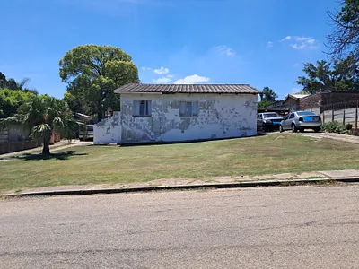 4 Bedroom House For Sale in Uitenhage - MDeL.webp