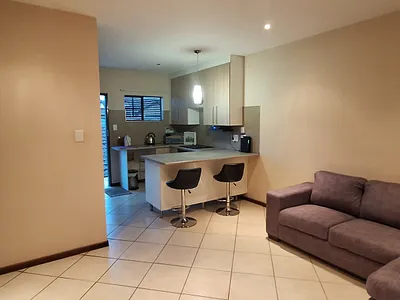 2 Bedroom Apartment For Sale in Midrand - xlRK.webp