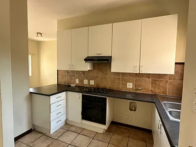 2 Bedroom Apartment To Rent in Centurion - 6GfD.webp